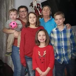 Meet your Posher, Carol